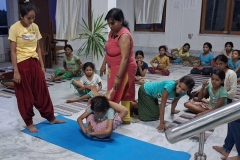 Yoga-class3